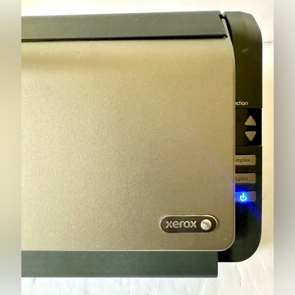 Xerox DocuMate 3125 Color Desktop Duplex High Speed Document Scanner for PC MAC - Picture 4 of 17